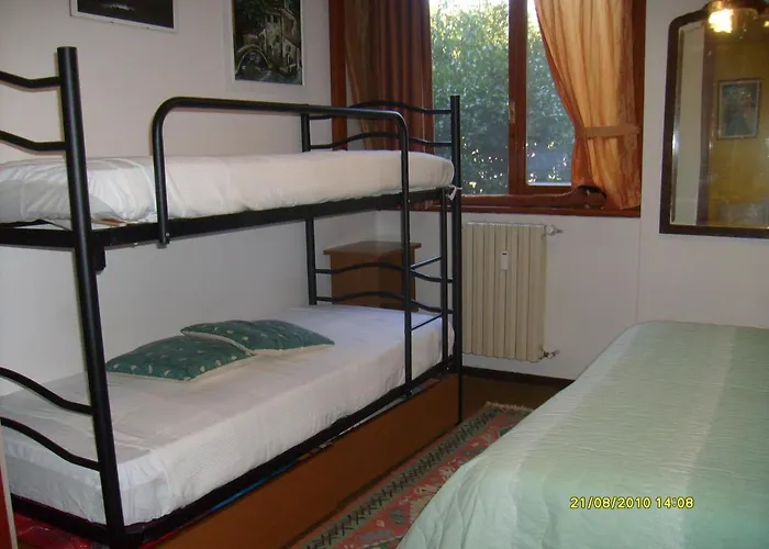House Yanina