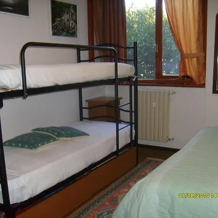 House Yanina